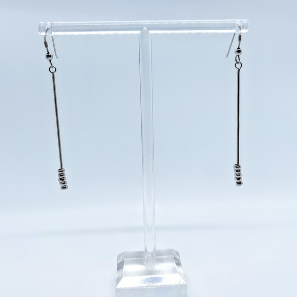 Sterling silver Dangling Earrings - Picture 3 of 4